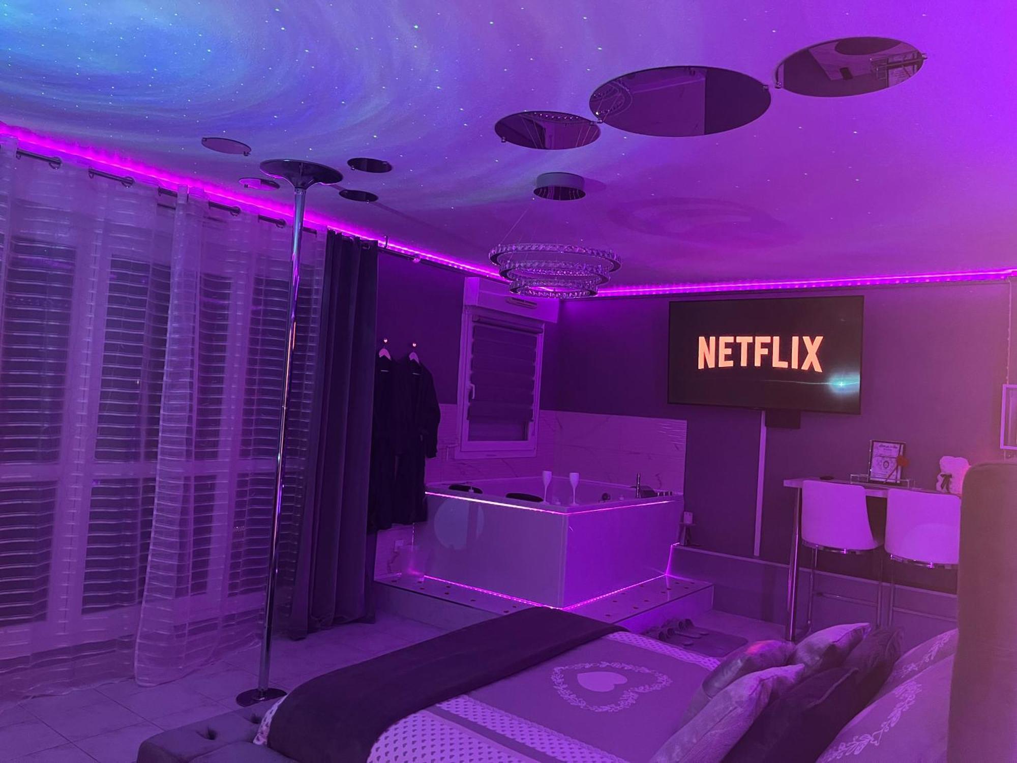 « Le Boudoir D'Elodie » Le Spa Romantique Saint-Léonard 외부 사진